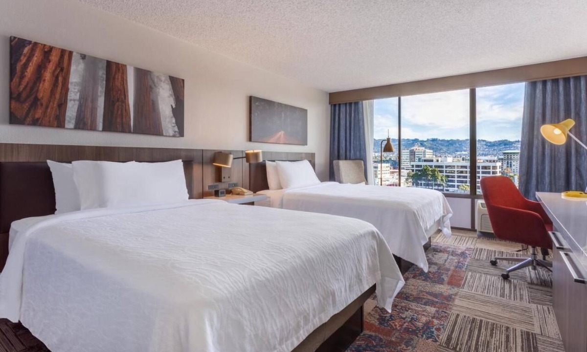 Emeryville Hotel | Pleasant Stay, Convenient Location! 3 Convenient Units, Pets Allowed