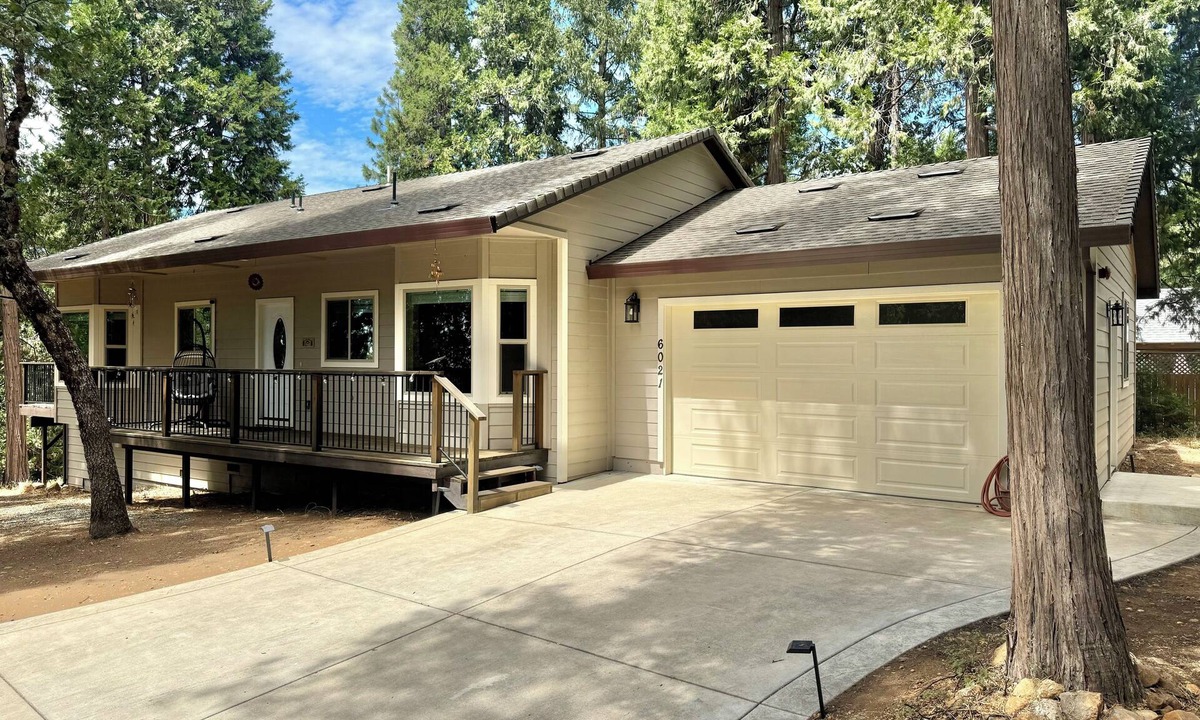 Placerville House | Pollock Pines - Family get away, 2 miles from Sly Park lake - Near Apple Hill