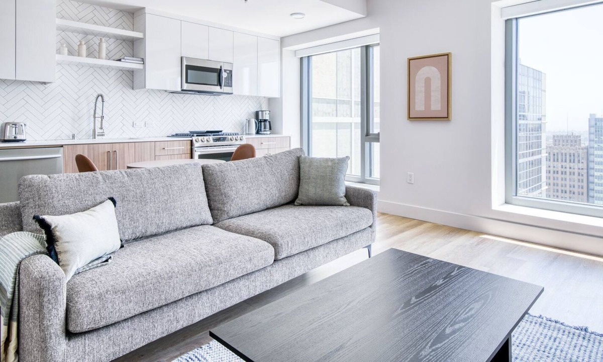 Downtown Oakland Apartment | Premium Oakland 1BR w/ AC, W/D, Sky Deck, next to BART, by Blueground