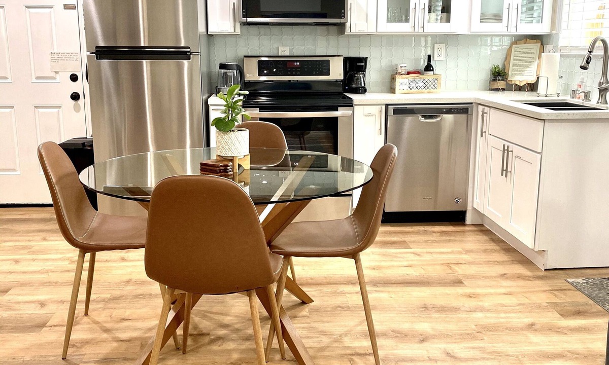 Northside Cottage | Private Cottage nearby SCU, San Jose Downtown, San Jose Airport, SAP