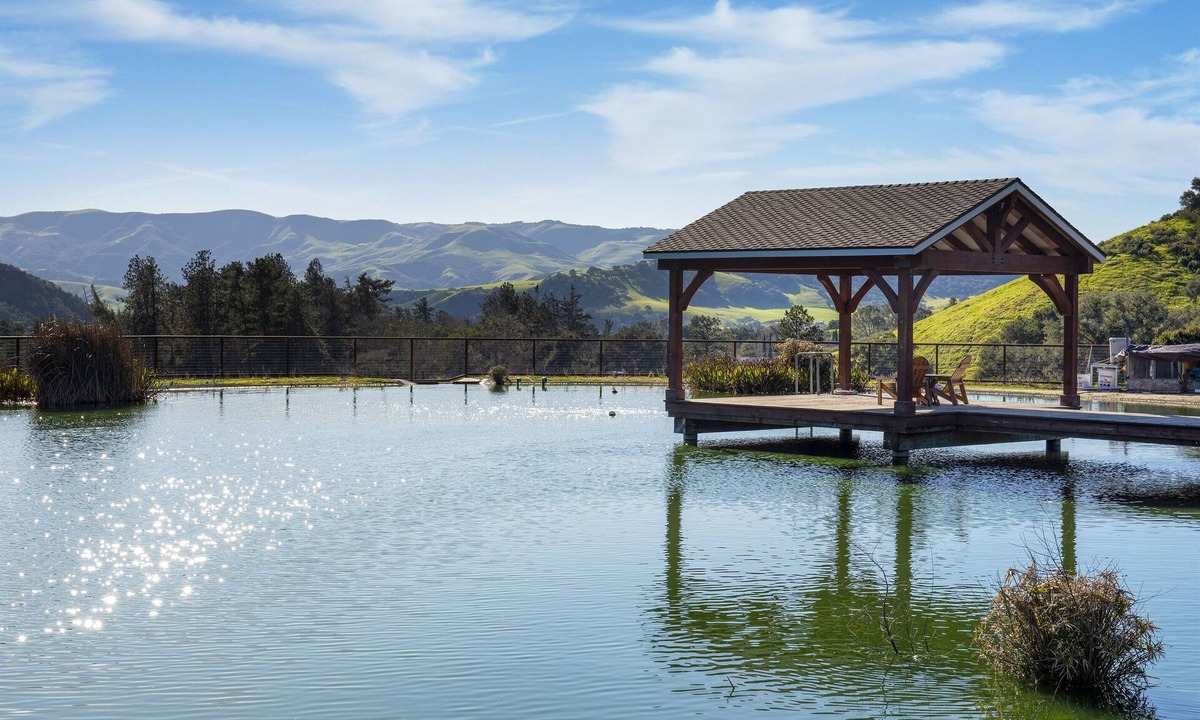 Santa Barbara House | Private pond & views of rolling green hills