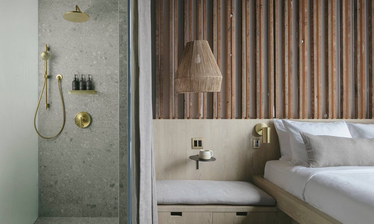 Lower State Hotel | Queen-Sized Room, Heart of Downtown Santa Barbara