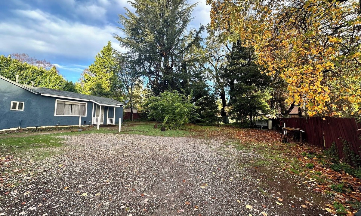 Grass Valley House | Quiet clean dog friendly 1 bd, 1 ba home minutes away from downtown Grass Valley