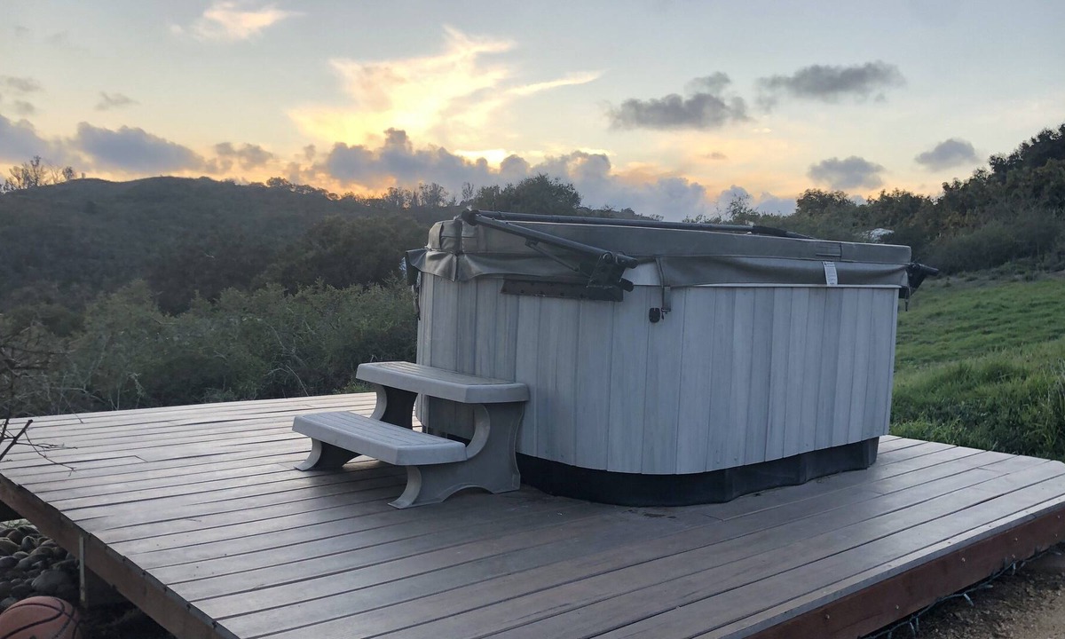 Arroyo Grande House | Quiet guest house with panoramic view, outdoor shower and old fashion wood stove