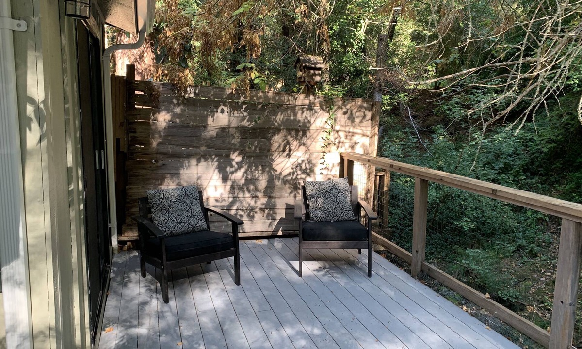 Lagunitas-Forest Knolls Cottage | Redwood Cottage near Point Reyes + hiking 2br/1b