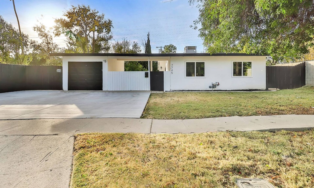 Reseda House | Reseda Retreat/NorthridgeTravel ProfessionalHaven