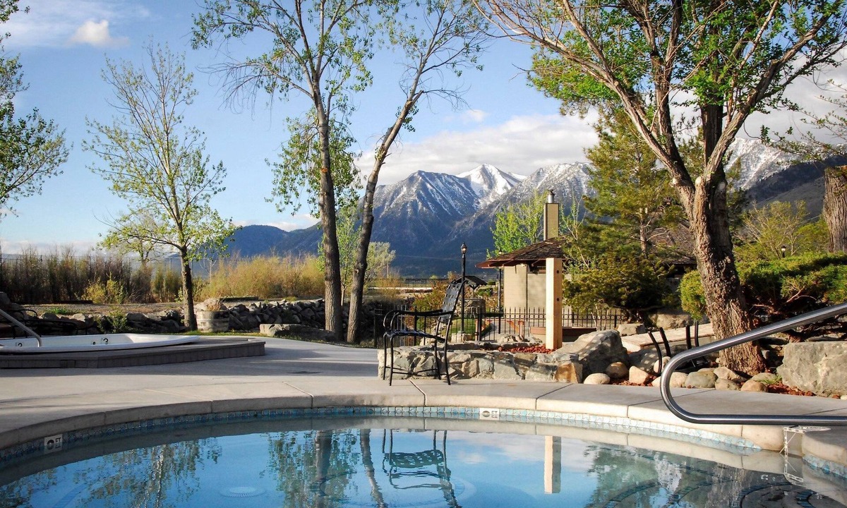 Gardnerville Villa | Resort with Hot Springs, Pool & Mountain Views!