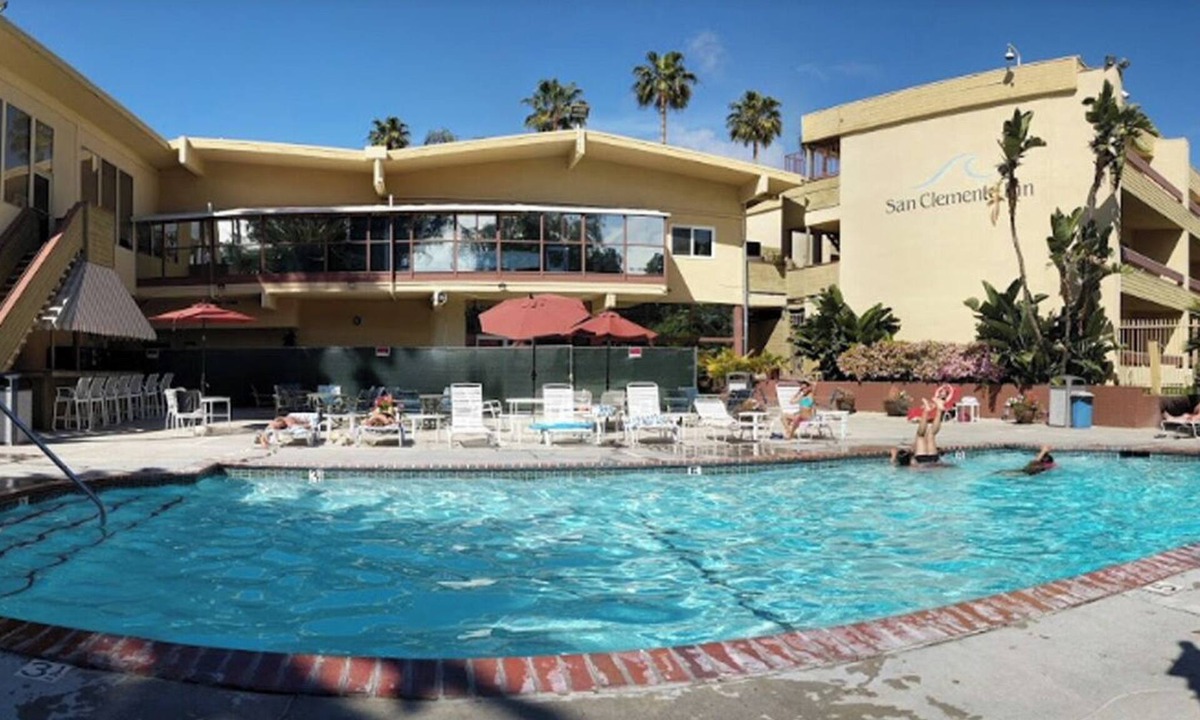San Clemente Resort | San Clemente Inn: 6/28/26-7/5/26: 1 Bd Suite, 3 bds, Sleeps 4