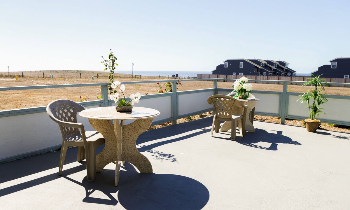 San Simeon Hotel | Sea Breeze Inn