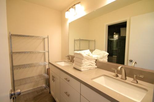 Mammoth Lakes Apartment | Sierra Park Villas 93