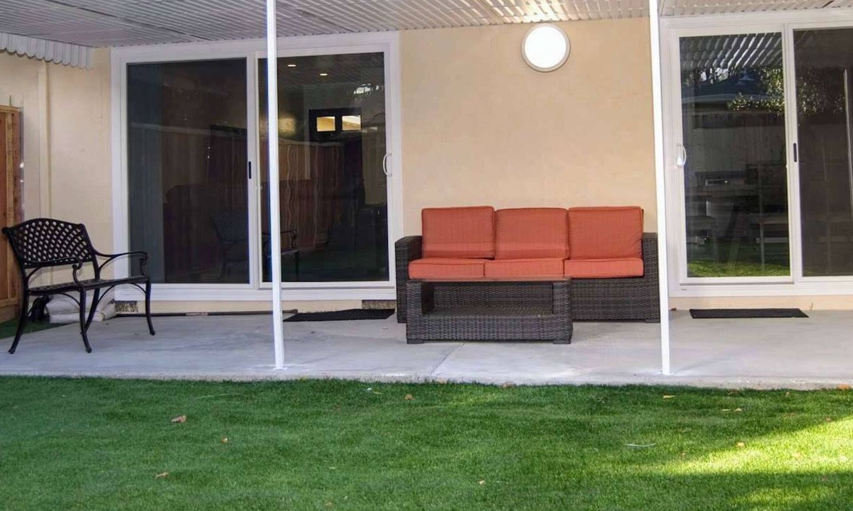 Rex Manor House | Silicon Valley Stays Casa Tres