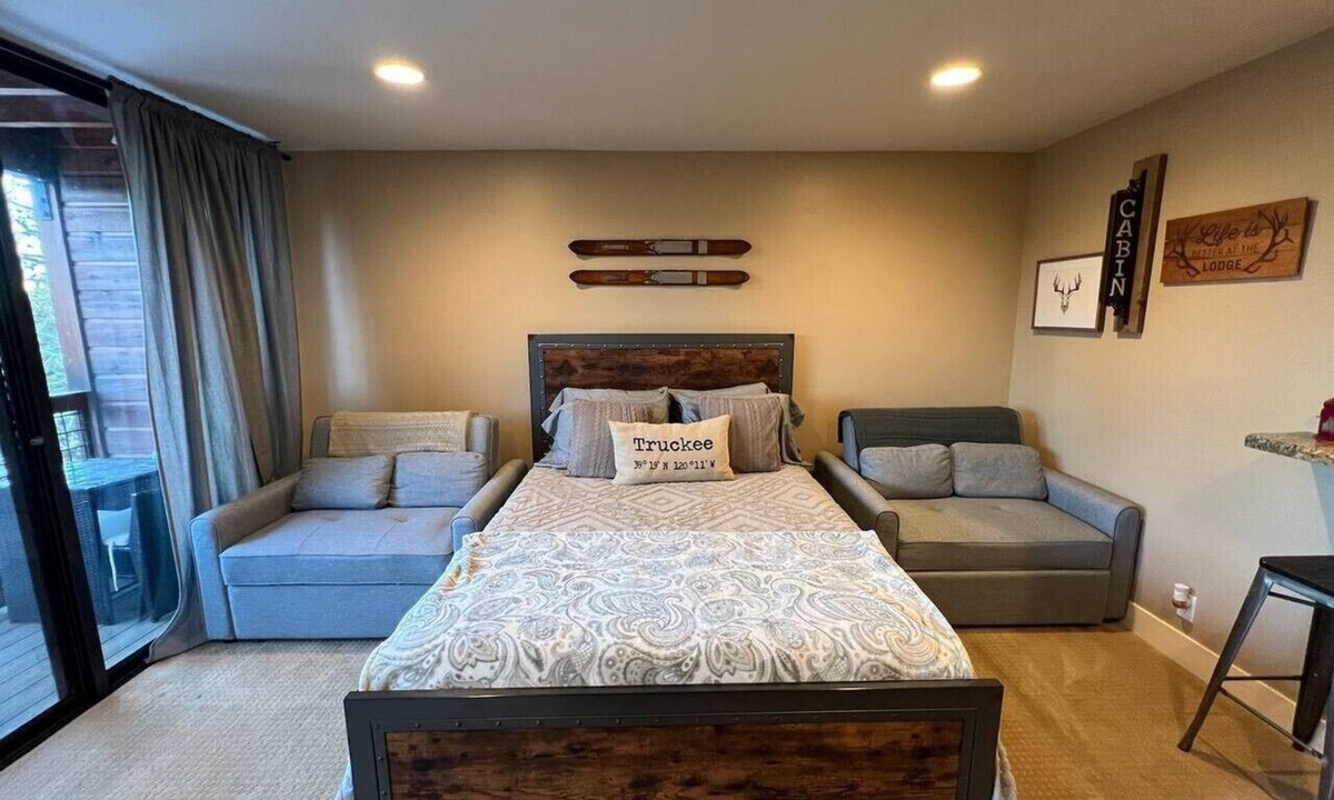 Truckee Condo | Ski-in, Chill-out Tahoe Donner Condo