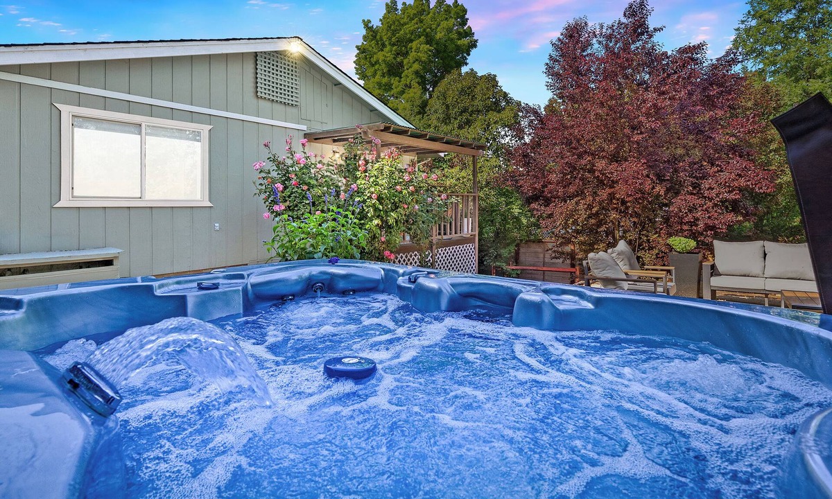 San Luis Obispo House | Somms by 15c | Hot Tub, Pets, Near SLO & Wineries