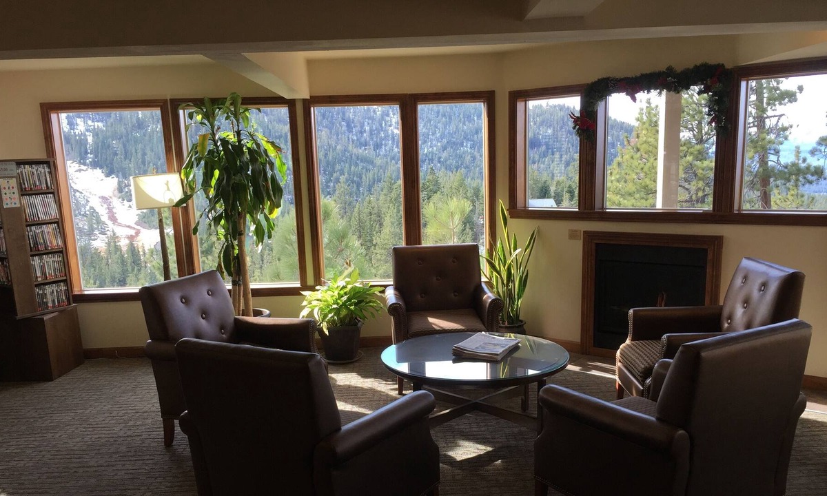 Tahoe Village Resort | South Lake Tahoe, 5 Star, Worldmark Resort, 3Bdr Sleeps 8