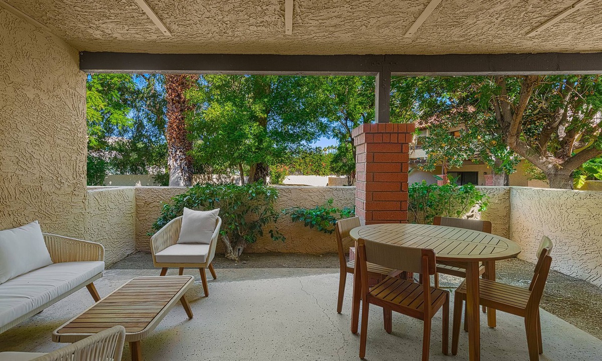 Palm Springs Villa | South Palm Springs 2 bed Oasis Condo #5680