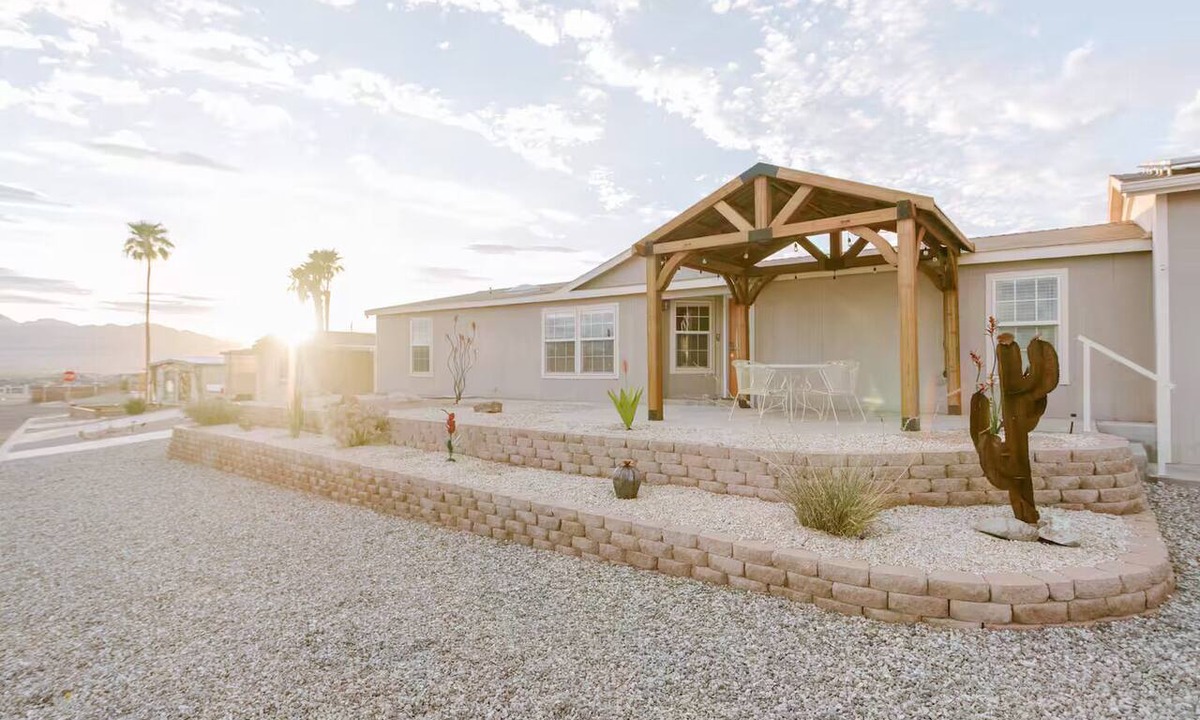 Desert Hills House | Spacious 4-bedroom Havasu Home with RV, Boat Parking & Jacuzzi