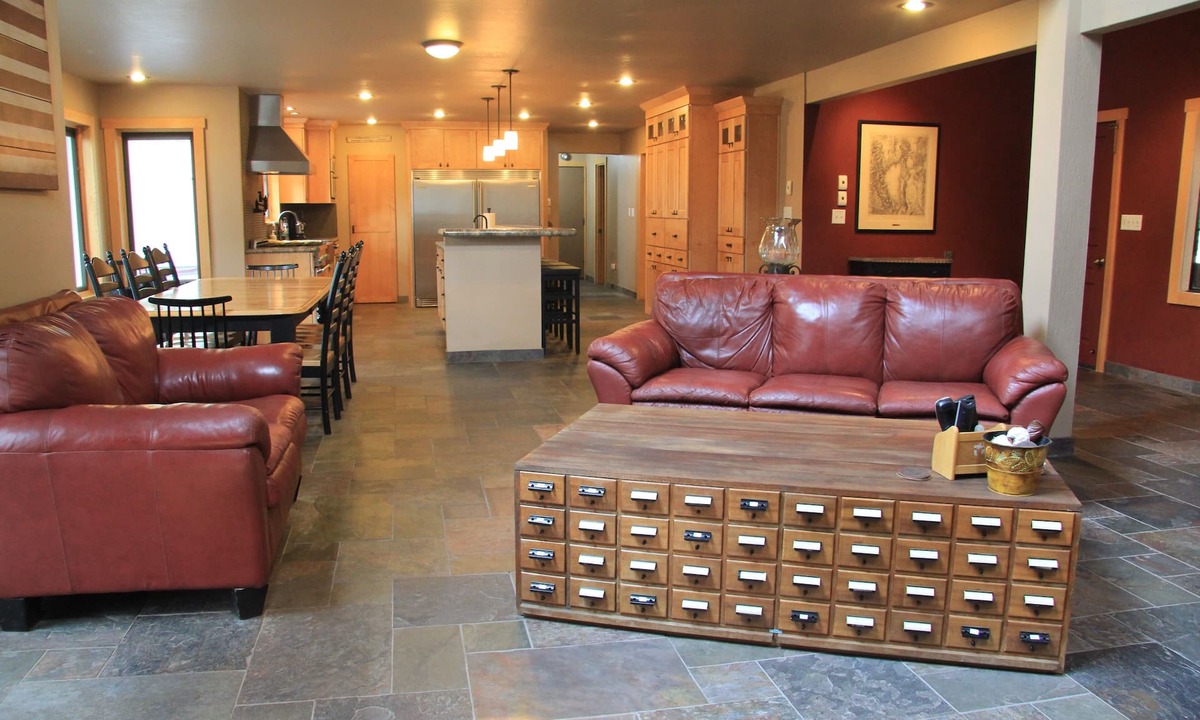 Incline Village House | Spacious, 4 Bedroom, 3 Bath, Mtn Views, Pet Friendly, Updated