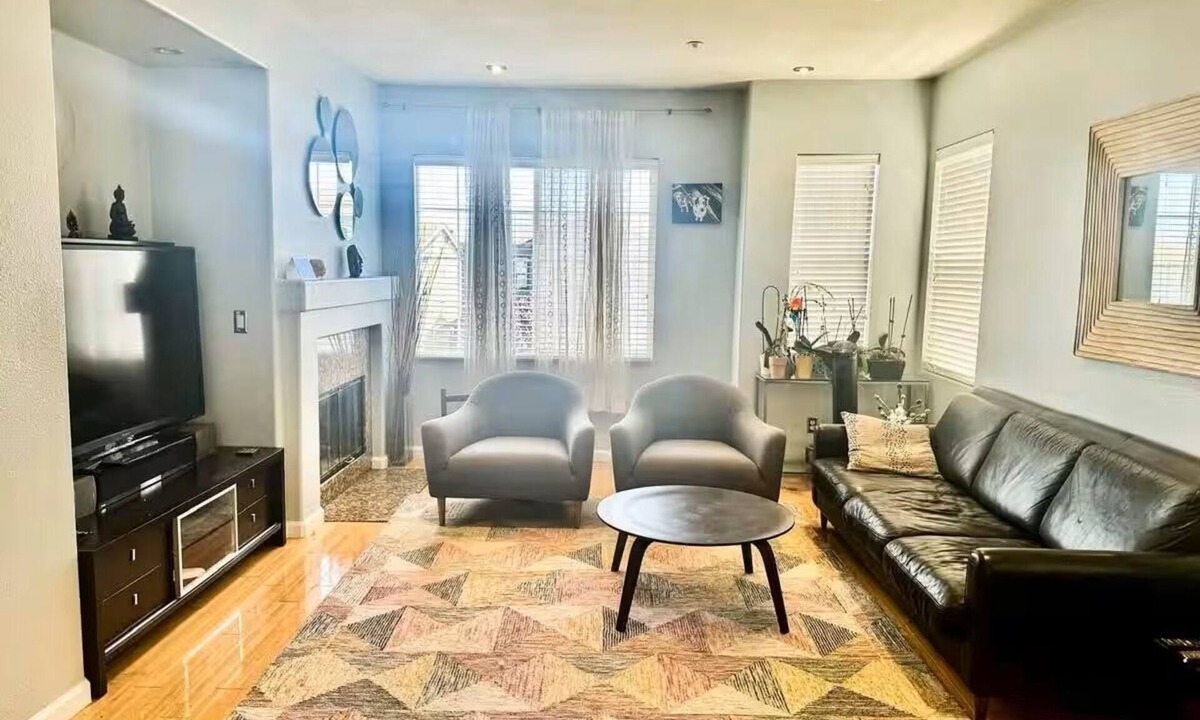 Bayshore Heights Apartment | Spacious & Cozy Home 3BD 2BA Near SF