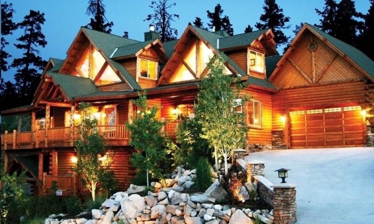 Castle Glen Estates Villa | Spectacular Mountain Lodge To Fit All