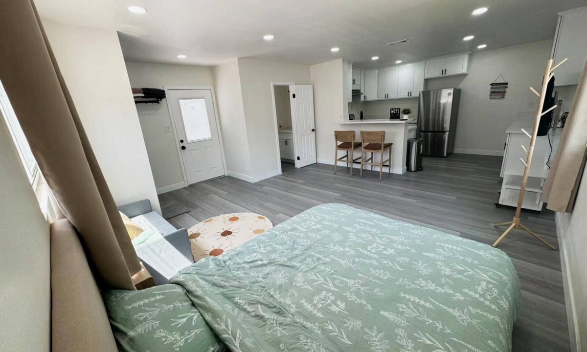 Bassett House | Standalone Private Studio with an additional sofa bed sleep up to 3 people