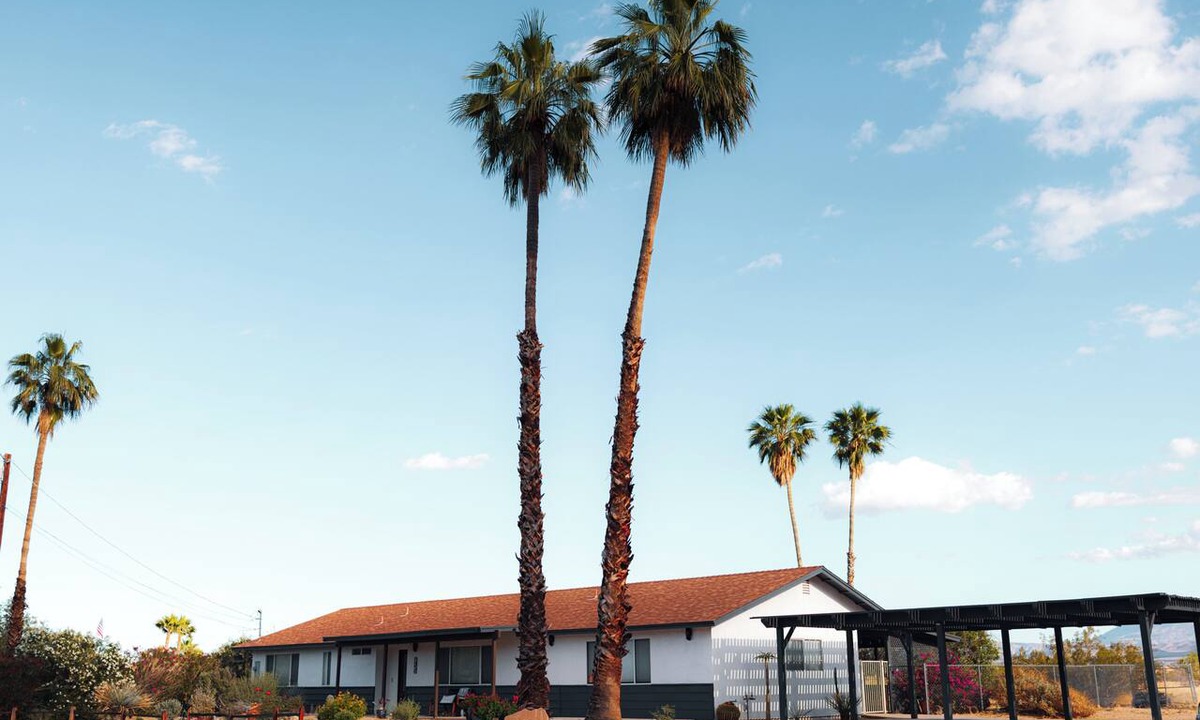 Borrego Springs House | Stardust Borrego Retreat — Movie Lounge + Bar Fire Pit Pet-Friendly