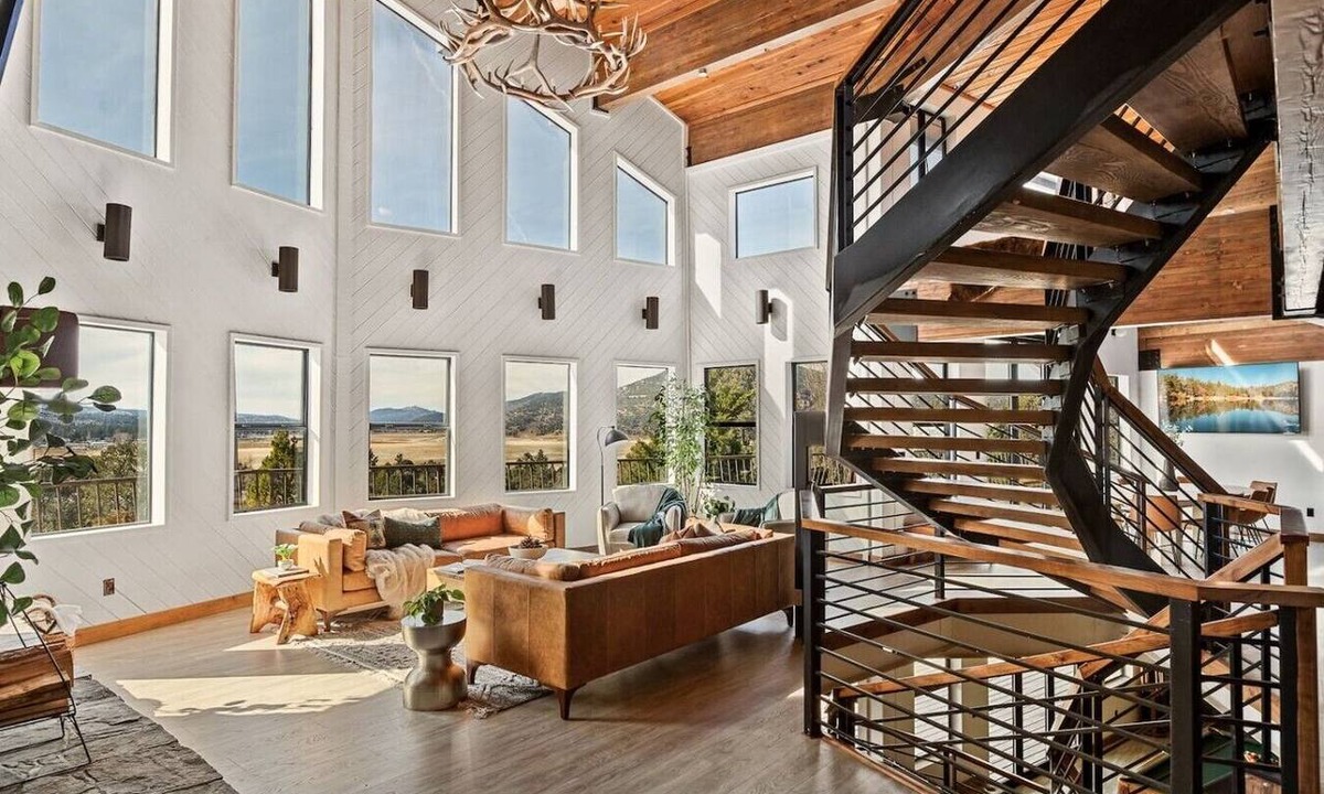 Baldwin Lake Cabin | Steel Pine Lodge · Steel Pine Lodge A Rustic Mountain Retreat & SPA