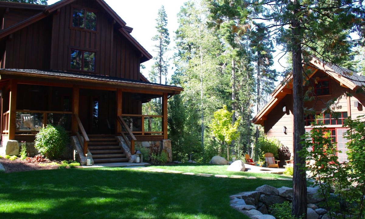 Homewood House | Stunning Private Compound with Hot Tub, Nearby Beach, Flat Lawn, at ski resort
