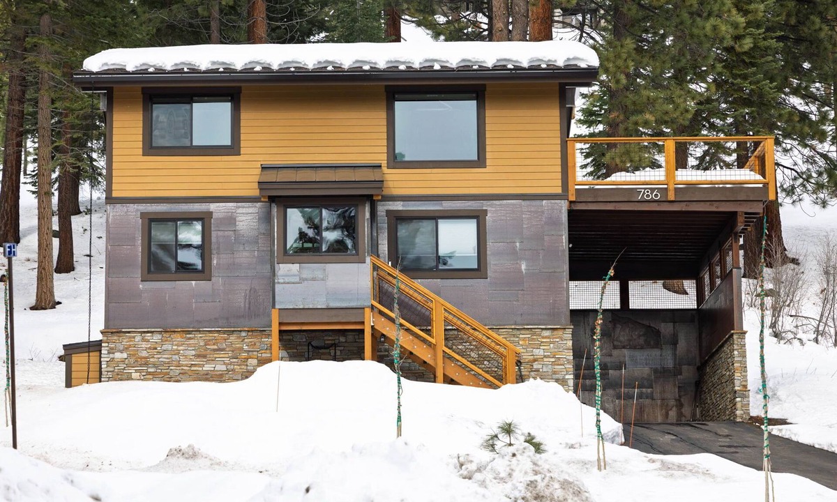 Incline Village House | Sugar Pine Tahoe Lodge