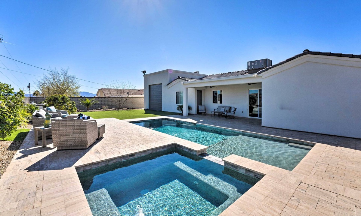 Lake Havasu City House | Sun-Filled Getaway w/Pool, Spa & Outdoor Living