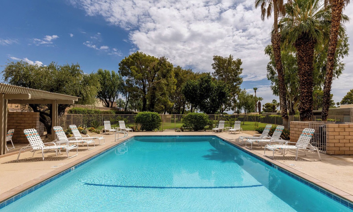 Sunrise Vista Chino Condo | Sunbeam Villa - Upscale Vibrant Mid-Century Condo