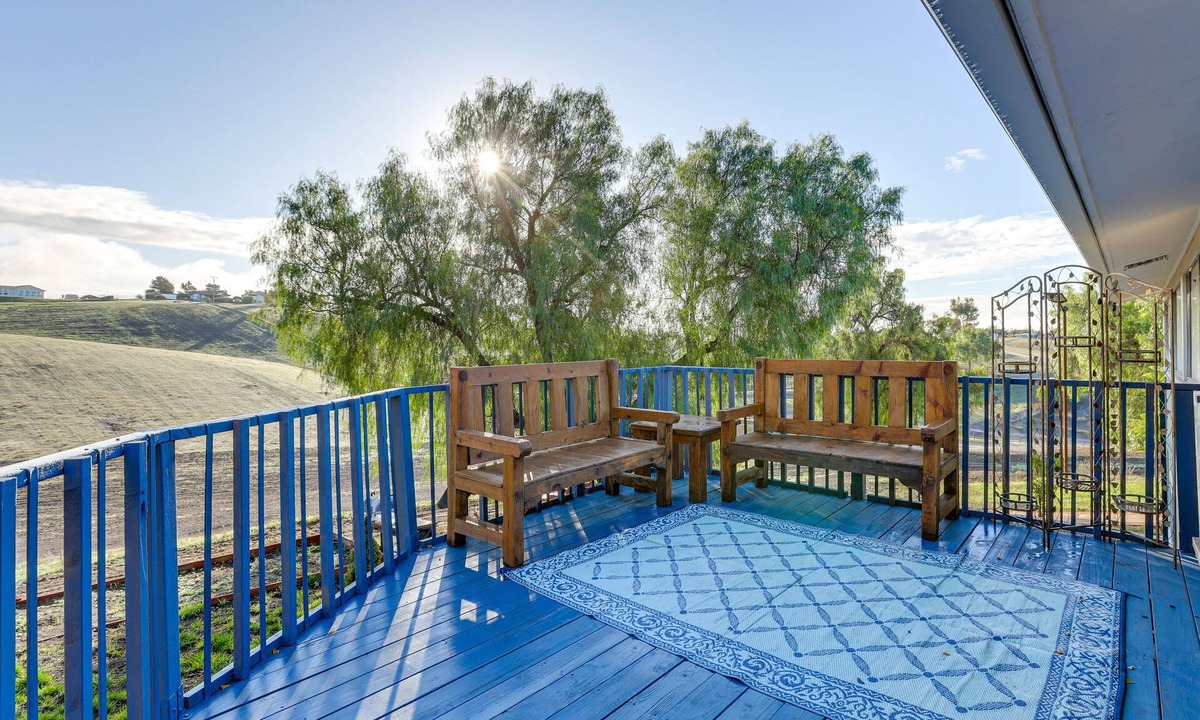 San Miguel House | Superb 3-bedroom 2 bath farmhouse, in San Miguel California wine county
