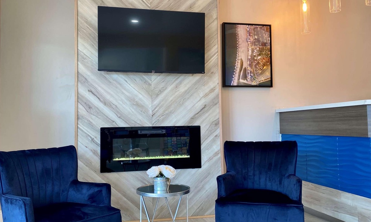 Westside Santa Cruz Hotel | SureStay Hotel by Best Western Santa Cruz