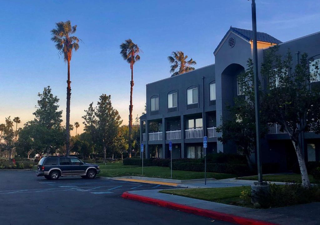 Guasti Hotel | SureStay Hotel by Best Western Ontario Airport