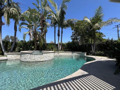 Hermosa Village House | Swanky 5 bedroom 45 bath home (3 Master Suites)