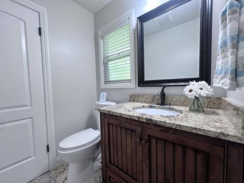 Hermosa Village House | Sweet 5 Bedroom, 4 Bath Pool Home 1/2 Mile Walk To Disney
