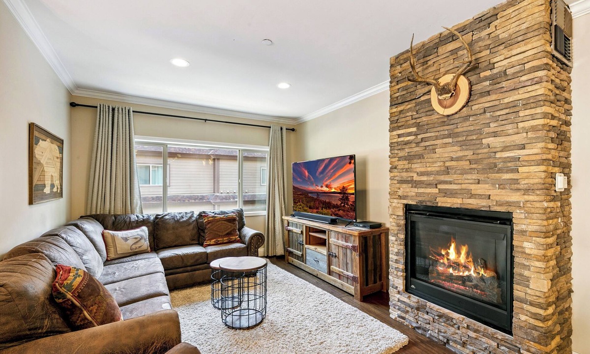 South Lake Tahoe House | Tahoe Woods #502 at Stateline - Lake, Heavenly Village