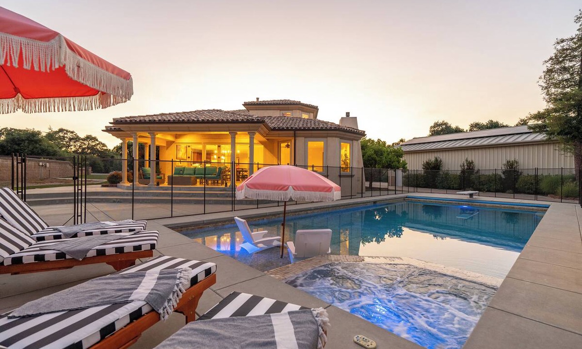 Templeton Villa | Templeton Retreat Pool, Spa Near Wineries