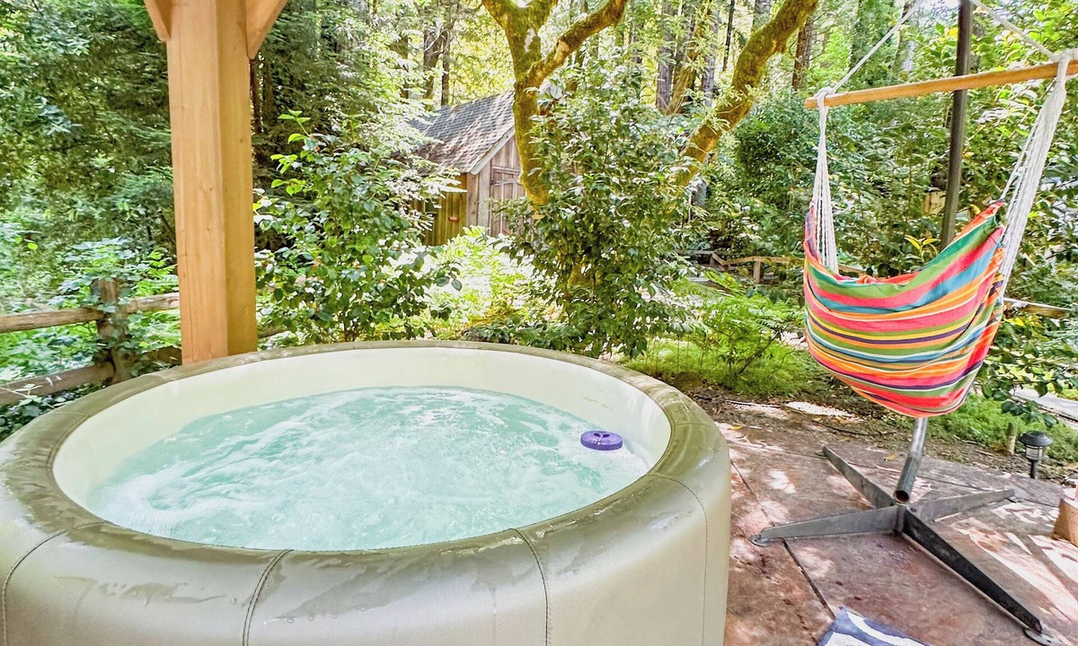 Soquel Cabin | The Coastal Redwood Cabin - Hot tub, private creek! Dog OK!