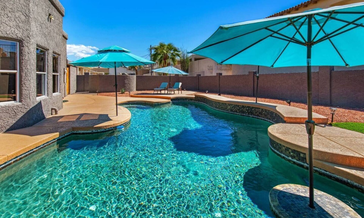 Lake Havasu City House | The Golden Hour Getaway - Pool, Lake Views, Games