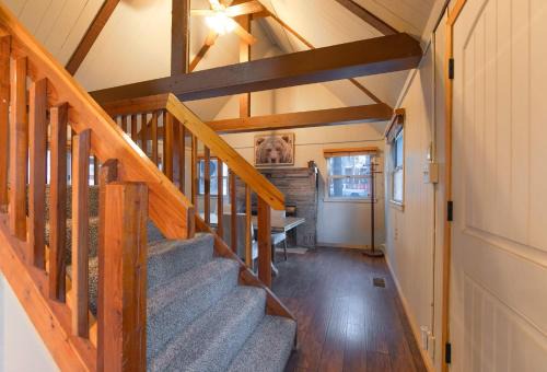 South Lake Tahoe House | The Heavenly Foothills For 4