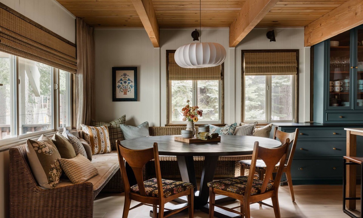 Chamberlands Cabin | The Homewood, Designer A-frame Cabin, West Shore, Sleeps 10, Private Beach Club