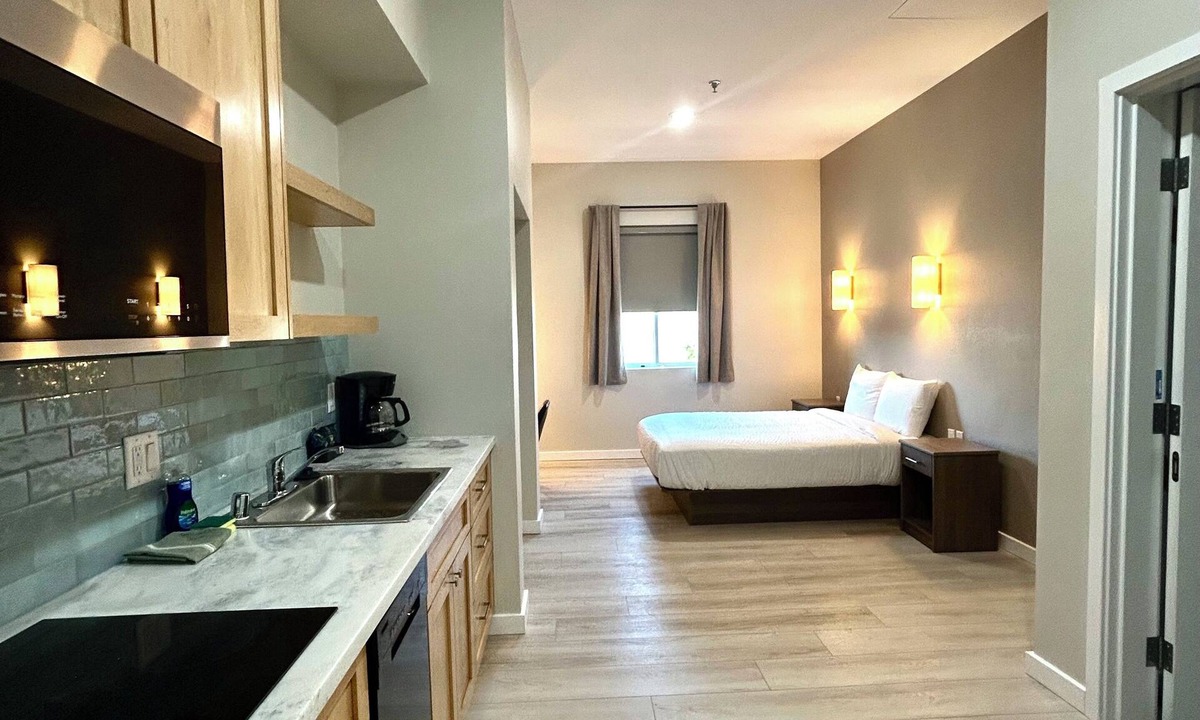 Big Pine Apartment | The Palisades Lodge of Big Pine