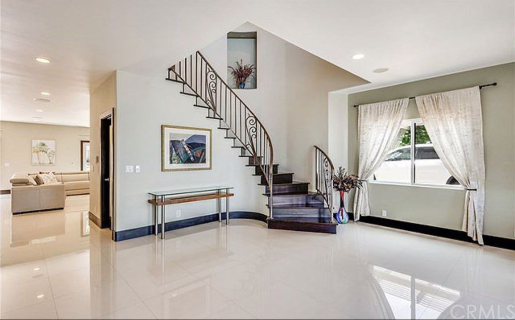 Torrance House | The Perfect Place to Stay