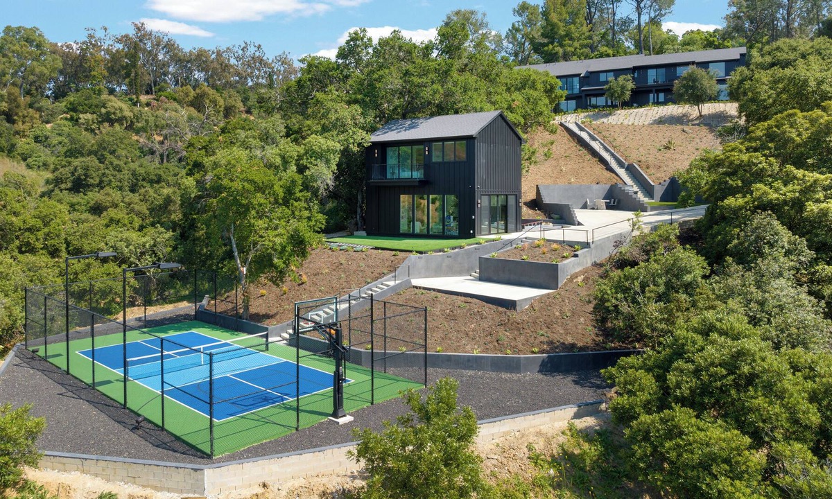 The Flats House | The Royal Oak Estate Guest House