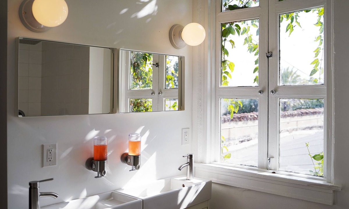 East Hollywood Hostel | The Steady