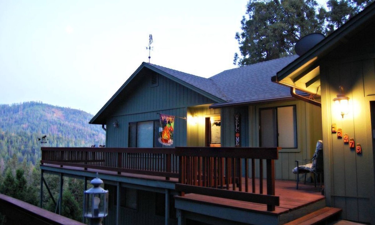 Twain Harte Cabin | The Wilderness Lodge in Twain Harte