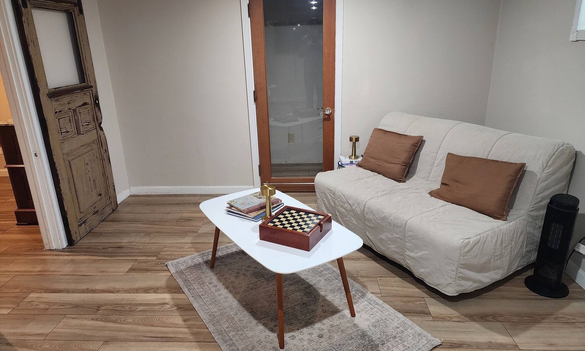 Tulare Apartment | Tranquil 1-bedroom basement suite in charming Tulare
