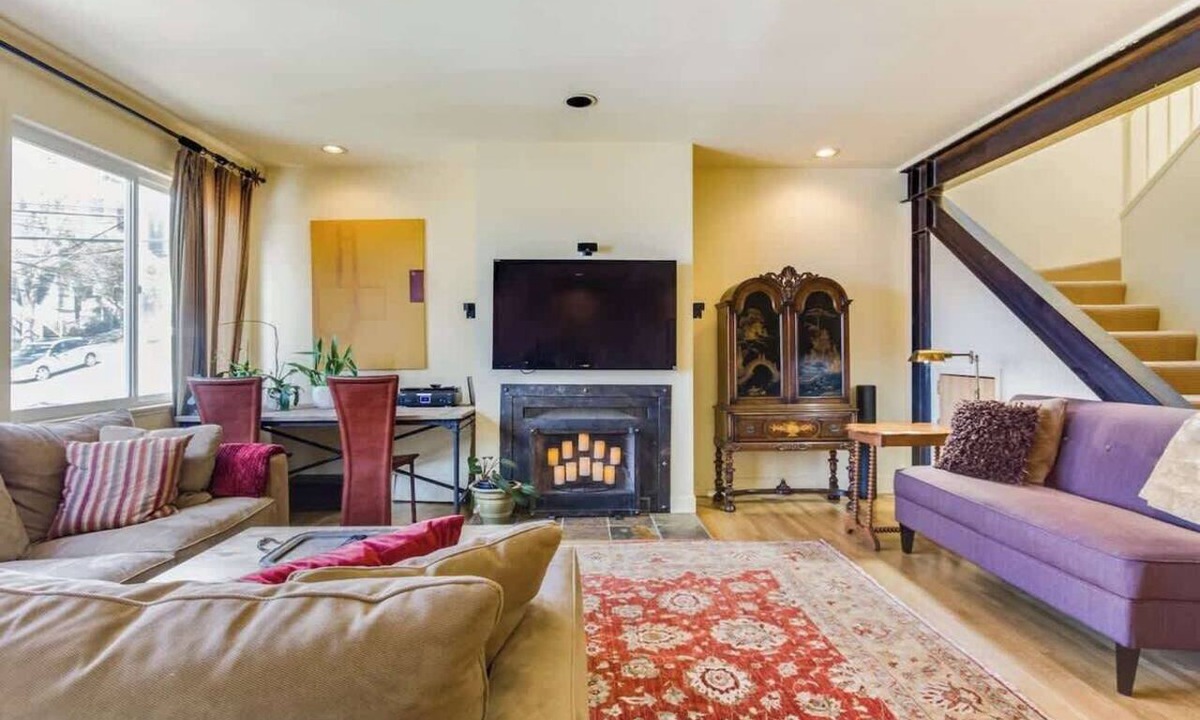 Potrero Hill House | Two Bedroom, Two Newly Renovated Bathrooms, Deck