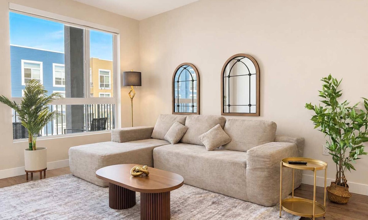Lyon Street Apartment | Upscale Apartment 10 Min to Disneyland | Pool & Gym
