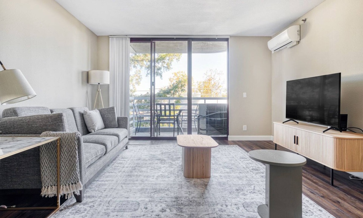 Cupertino Apartment | Upscale Cupertino 1BR w/Gym & Pool, near Apple & Google, by Blueground